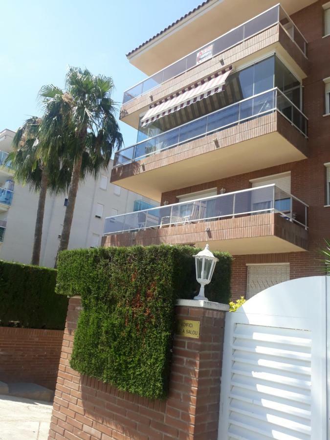 3 Carrer De La Cala Crancs Apartment Salou Bagian luar foto